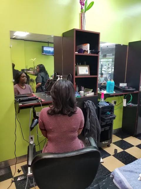 M Dominican Beauty Salon