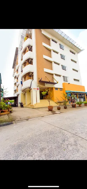 ณภัทรา อพาร์ทเม้นท์