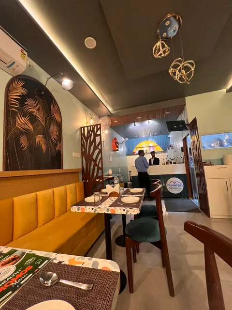 Nainital Momos Barabanki (Restaurant)