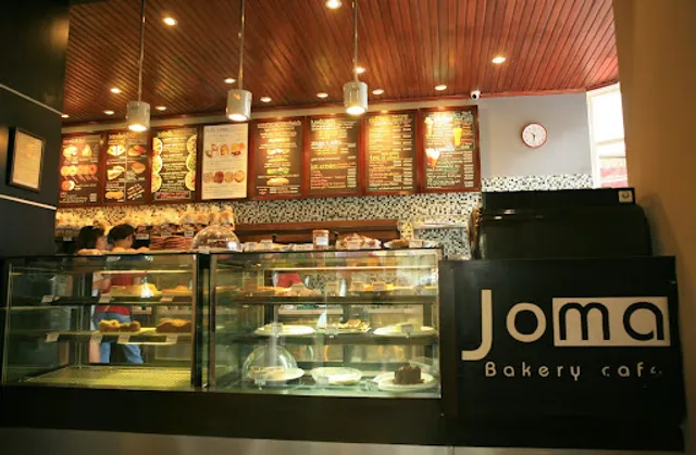Joma Bakery Café • Tô Ngọc Vân