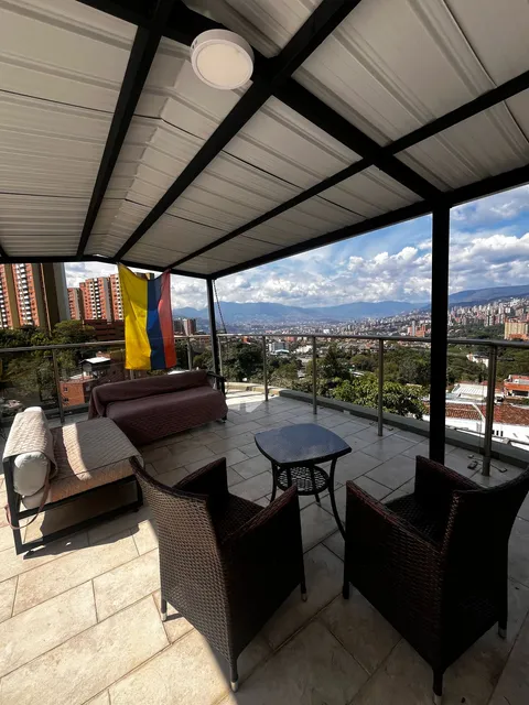 Paradise Lodging and Tours