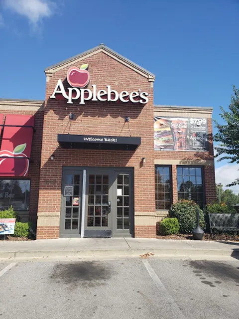 Applebee's Grill + Bar