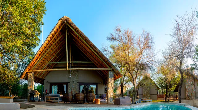 Leopard's Lair Bush Lodge