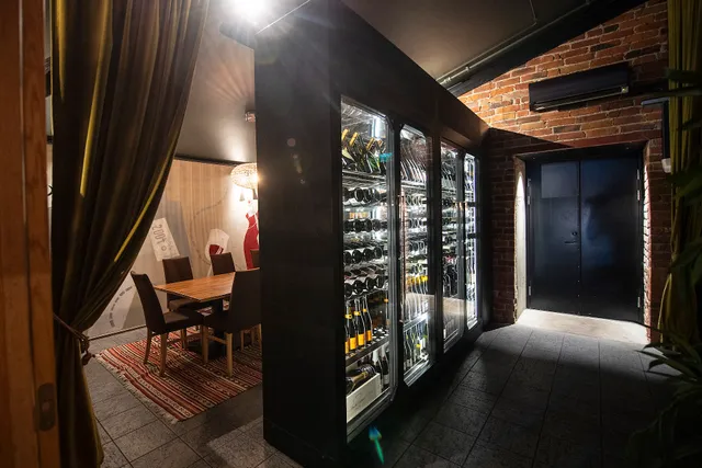 Indigo Restaurant & Bar