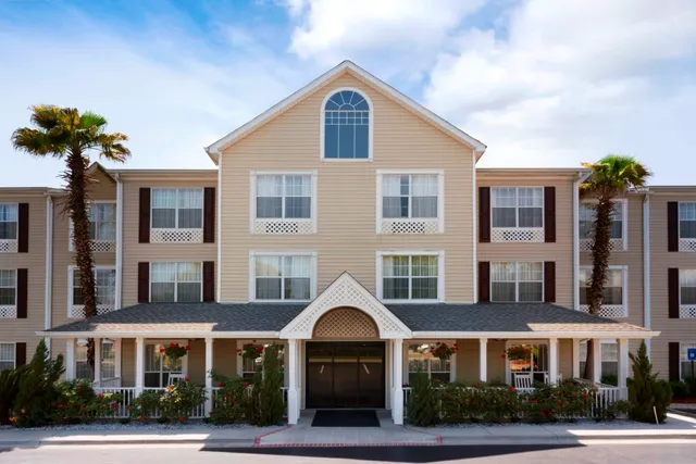 Country Inn & Suites by Radisson, Savannah Midtown, GA