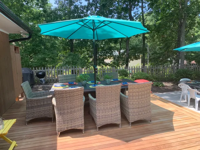 Lorraine Pharaoh Brandon, Douglas Elliman Real Estate