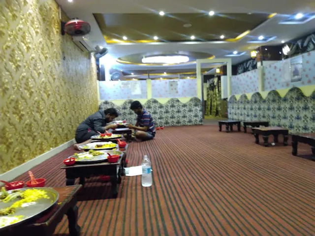 Al Saud Bait Al Mandi