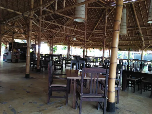 RM Handayani - Wisata Paiton