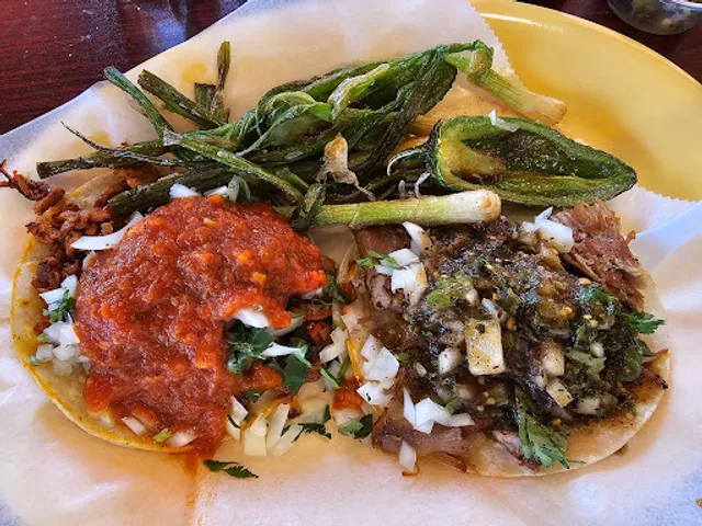 Los Inmortales Taqueria | Cocina Mexicana