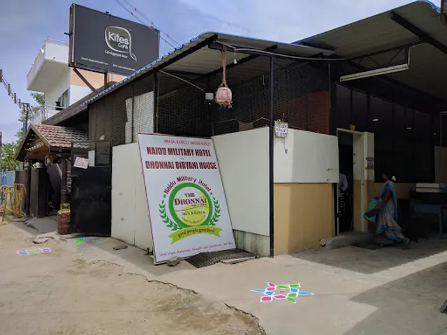 Balaji's Dhonnai Biryani