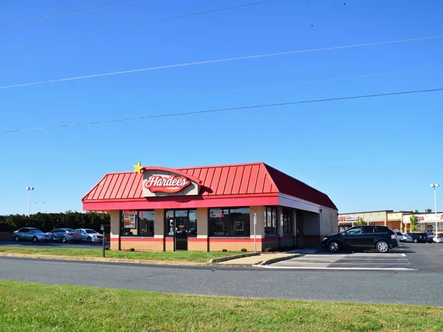 Four Mile Fork Center