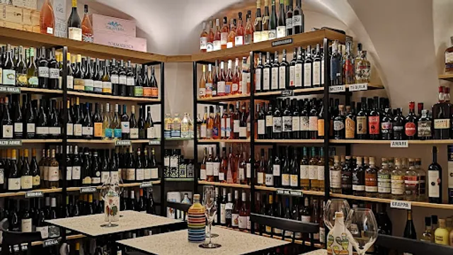 Vinifera vini & affini