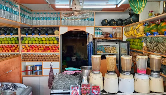 Sri Gajanana Fruit Juice Center