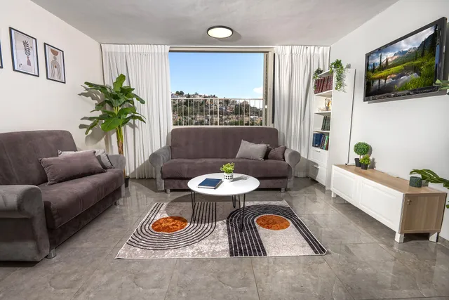 במרומים - הבית שלכם בצפת העתיקה Bameromim - Your Home in the Old City