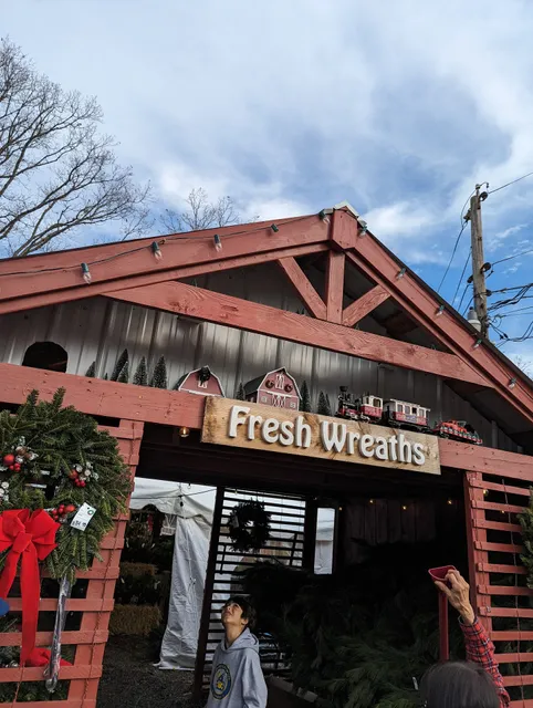 Coco’s Local Farm Market