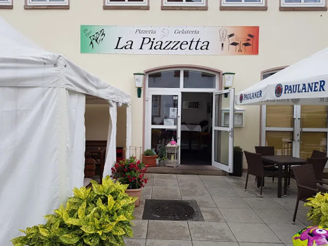 Pizzeria Gelateria La Piazzetta