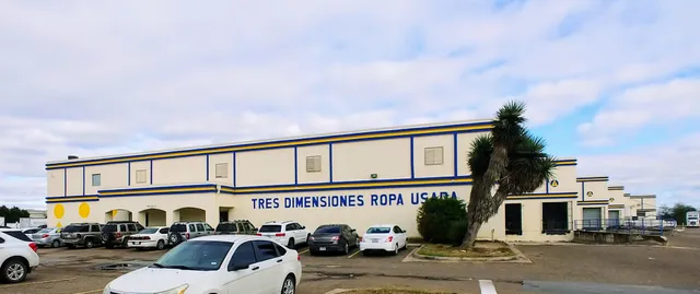 Tres Dimensiones Ropa Usada inc.