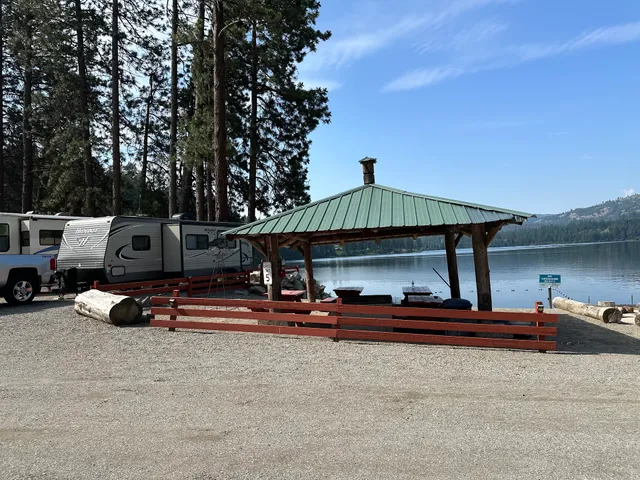 Fisherman's Cove Resort