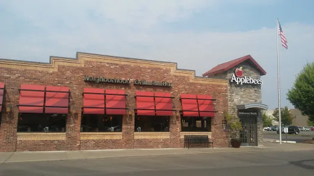Applebee's Grill + Bar