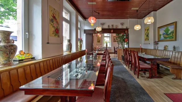 Familie Dang Restaurant