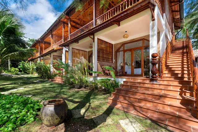 Coco Palm Beach Resort & Spa