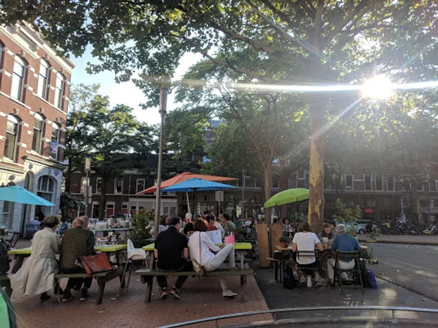 Deli Bird Thai Kitchen restaurant