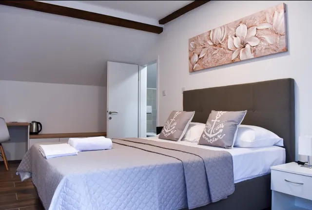 Rooms Residence Garden