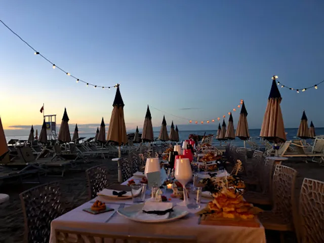 With Love Restaurant & Bar