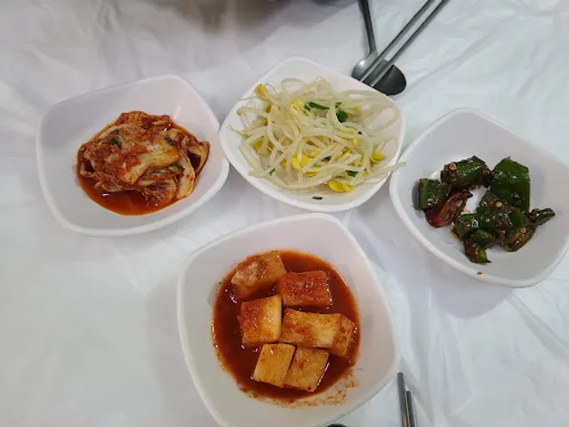 팔도식당