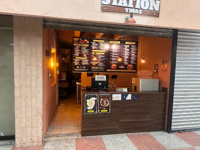 Station Hamburguesas Fama