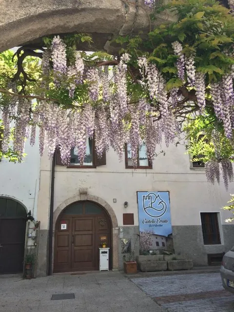 Castello Errante Bio Bed & Breakfast