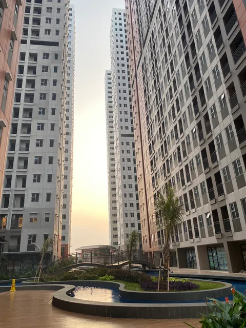Sewa Apartemen Transpark Juanda GOOD ROOM Transit/Fullday