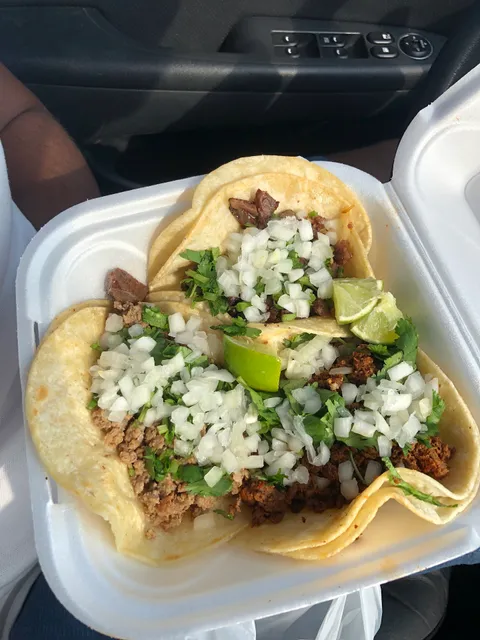 El chido taqueria food truck