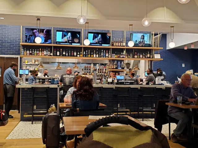 Gourmandise Euro-Diner & Bakery