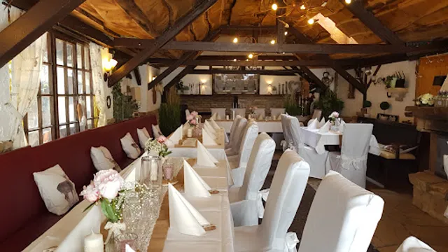 Gaststätte Zum Heurigen - Ginsheim-Gustavsburg