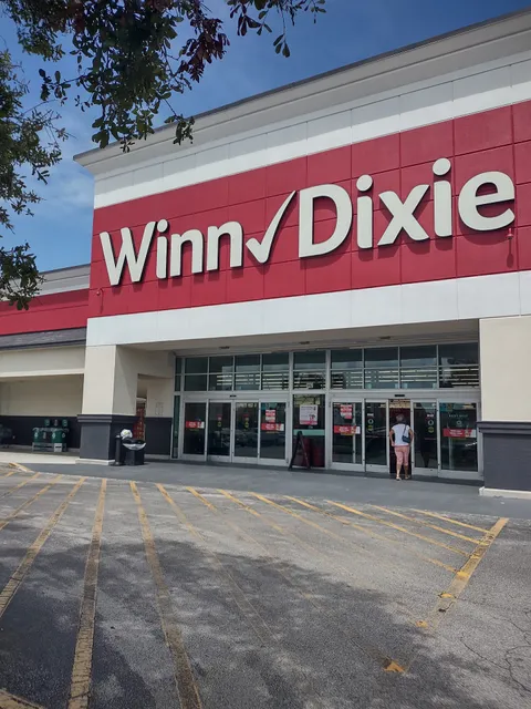 Salerno Village Square