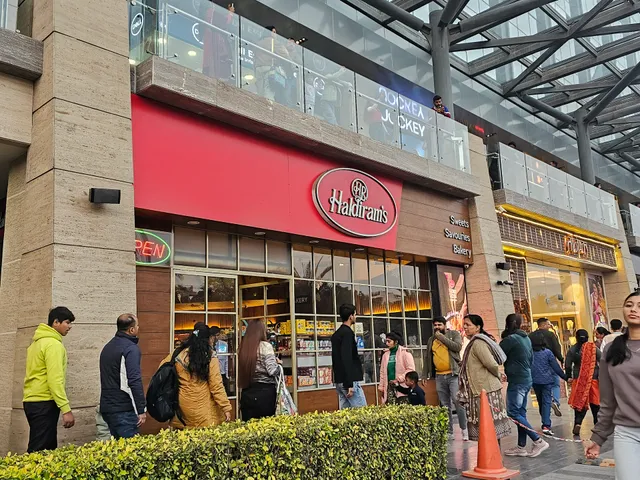 Haldiram's - Dwarka, Sector 14