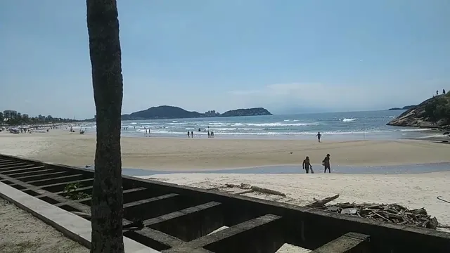Praia Da Enseada
