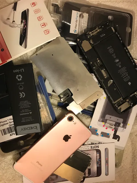 Roosevelt iPhone repair on the go