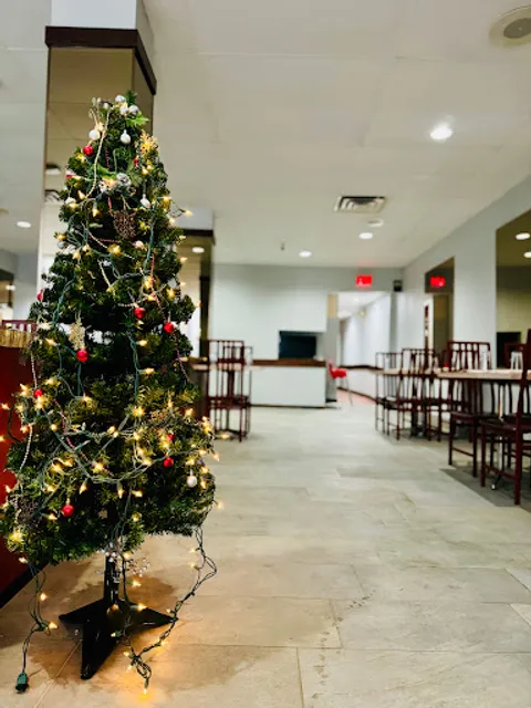 Naina's Indian Kitchen Bar & Grill