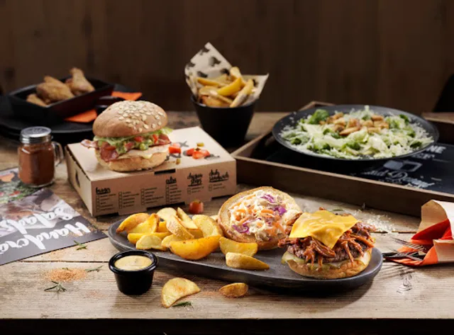 Simply Burgers Pagrati