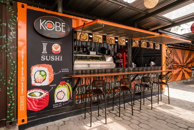 KOBE sushi & rolls - Megaplaza Pradera