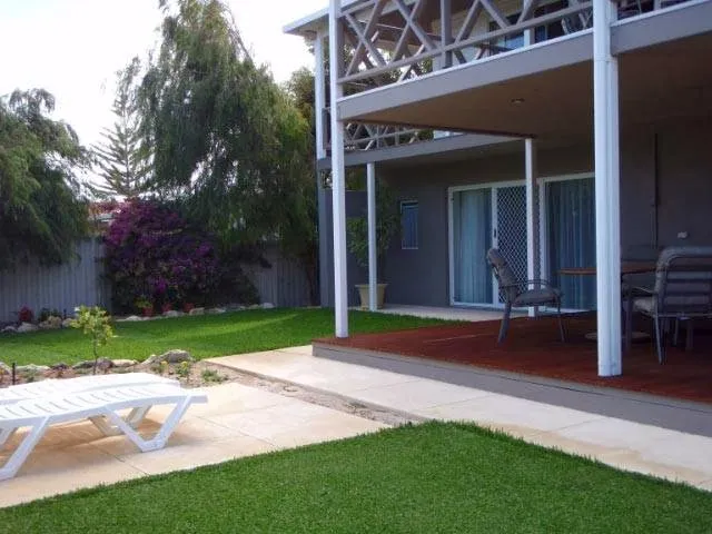 cervantes windbreak B&B