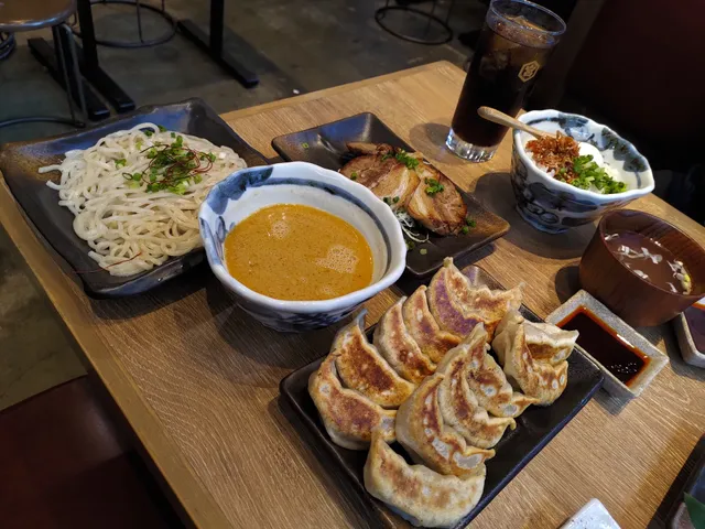 Dandadan Shinjuku Sanchome