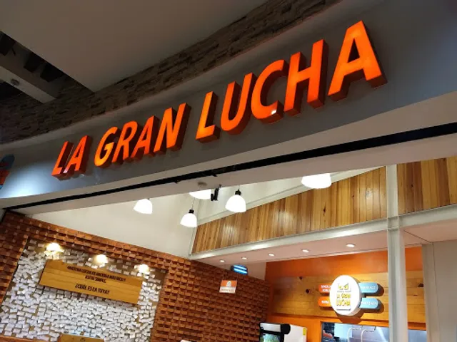 LA GRAN LUCHA
