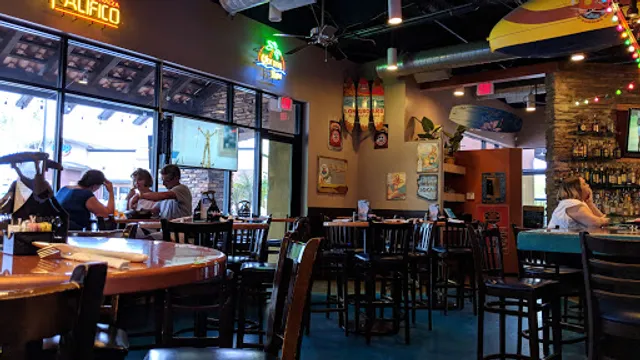 Lakeside Bar and Grill