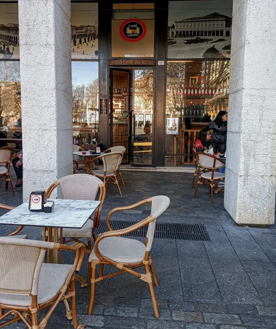 Antico caffè del teatro