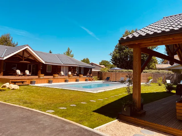 AU COTTAGE DU MEDOC GÎTES & CHAMBRES D'HÔTES - BORDEAUX