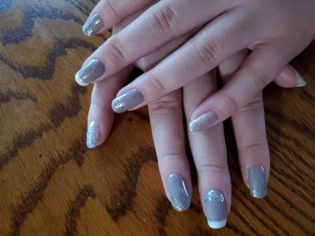 Auburn Hair Dimensions