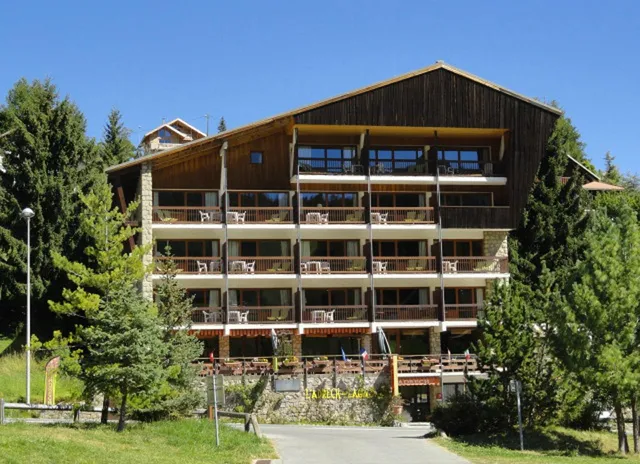 Hôtel Restaurant L'Adrech de Lagas